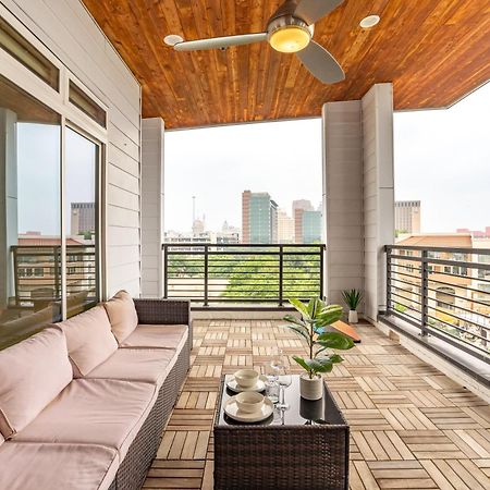Riverwalk Penthouse Oasis W/Free Parking Gym Pool San Antonio Luaran gambar