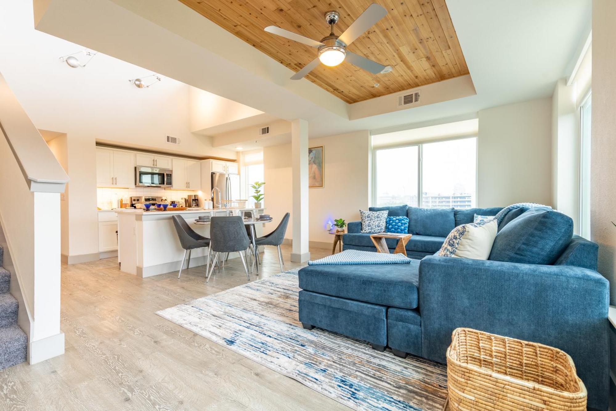 Riverwalk Penthouse Oasis W/Free Parking Gym Pool San Antonio Luaran gambar