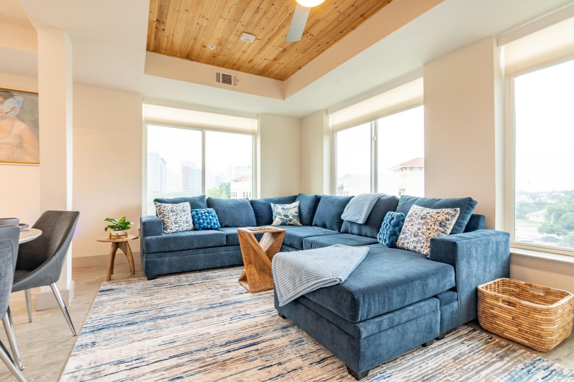 Riverwalk Penthouse Oasis W/Free Parking Gym Pool San Antonio Luaran gambar