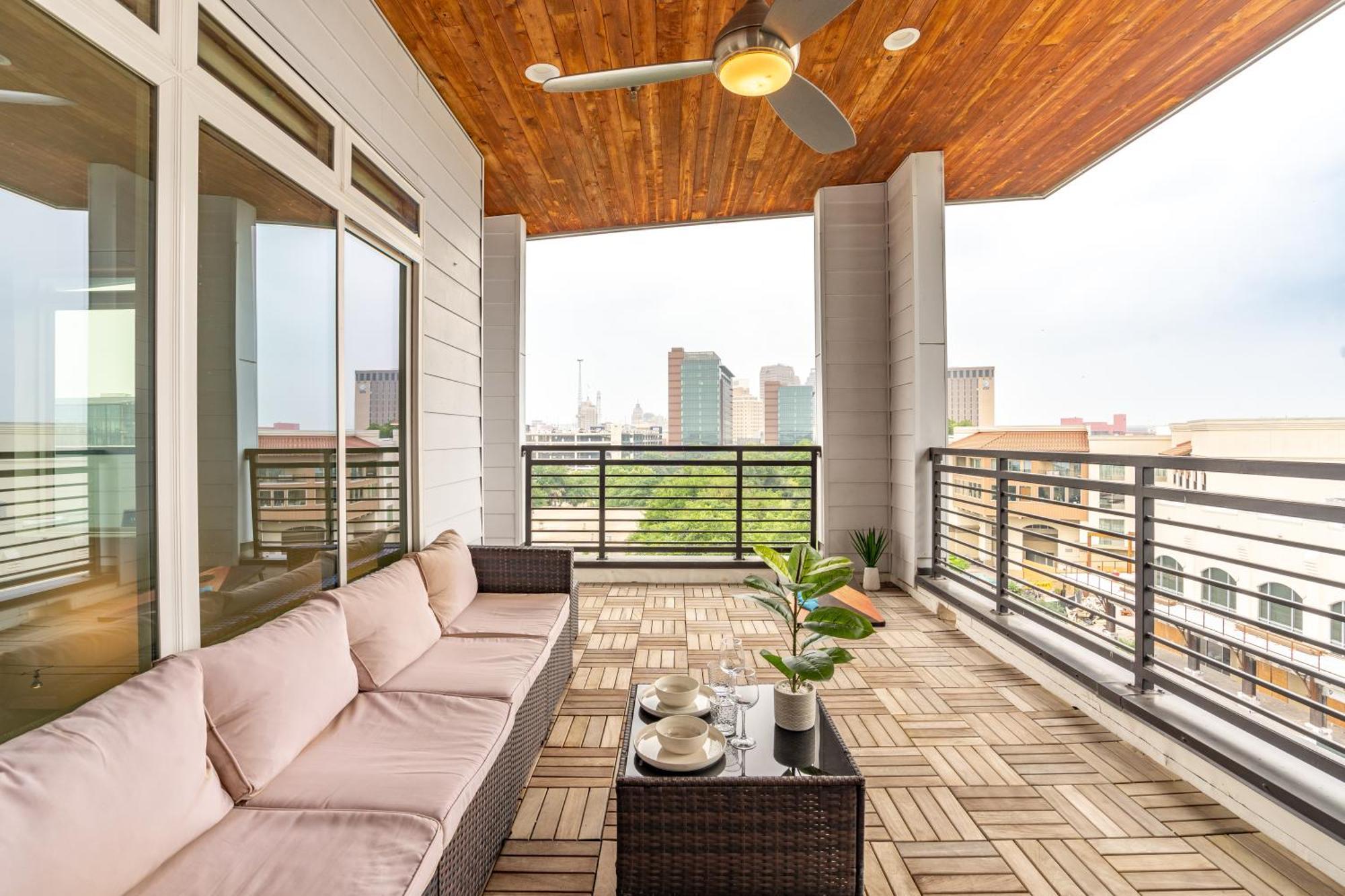 Riverwalk Penthouse Oasis W/Free Parking Gym Pool San Antonio Luaran gambar